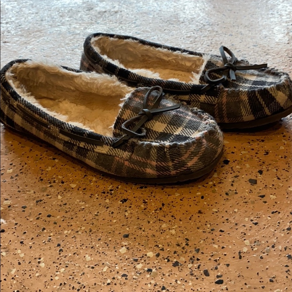 Airwalk slipper shoes